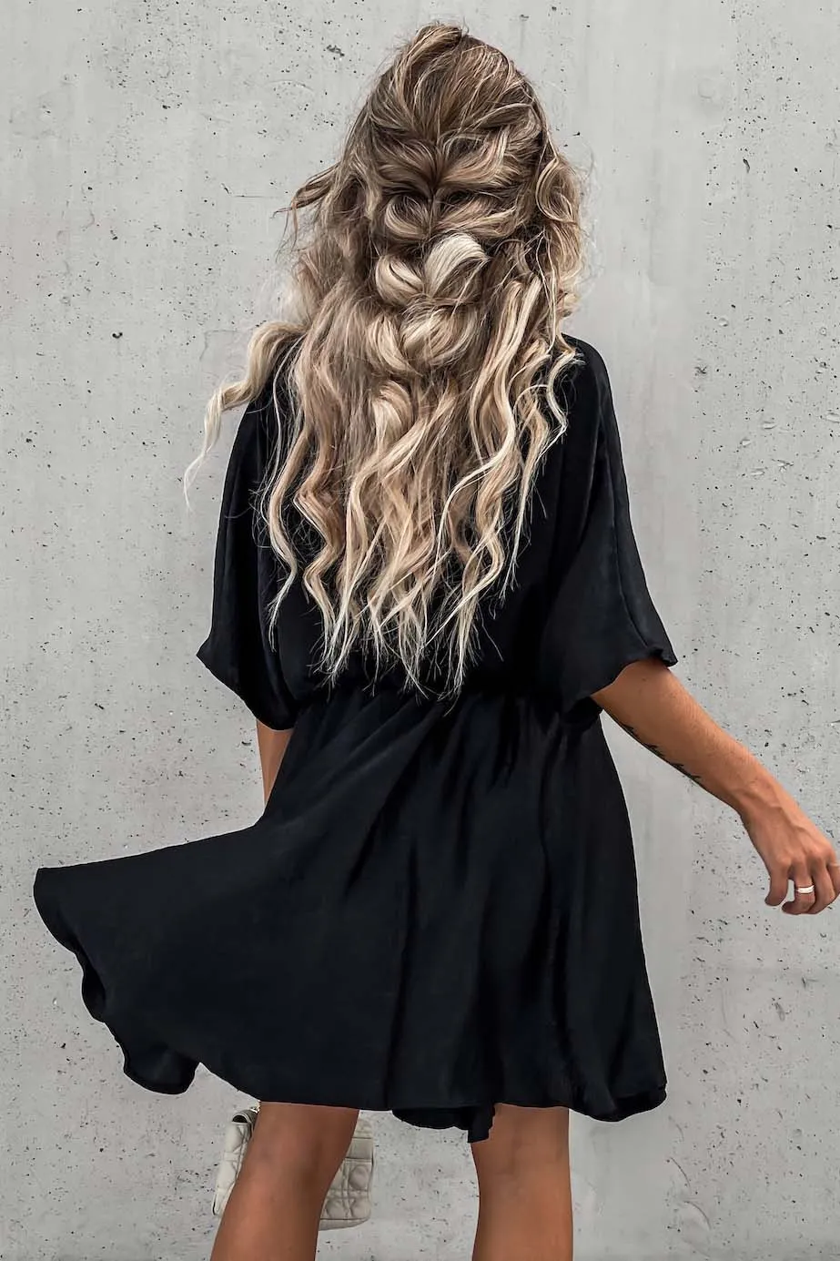 Batwing Sleeve Flowly V Neck Bat Mini Dress-AL9508