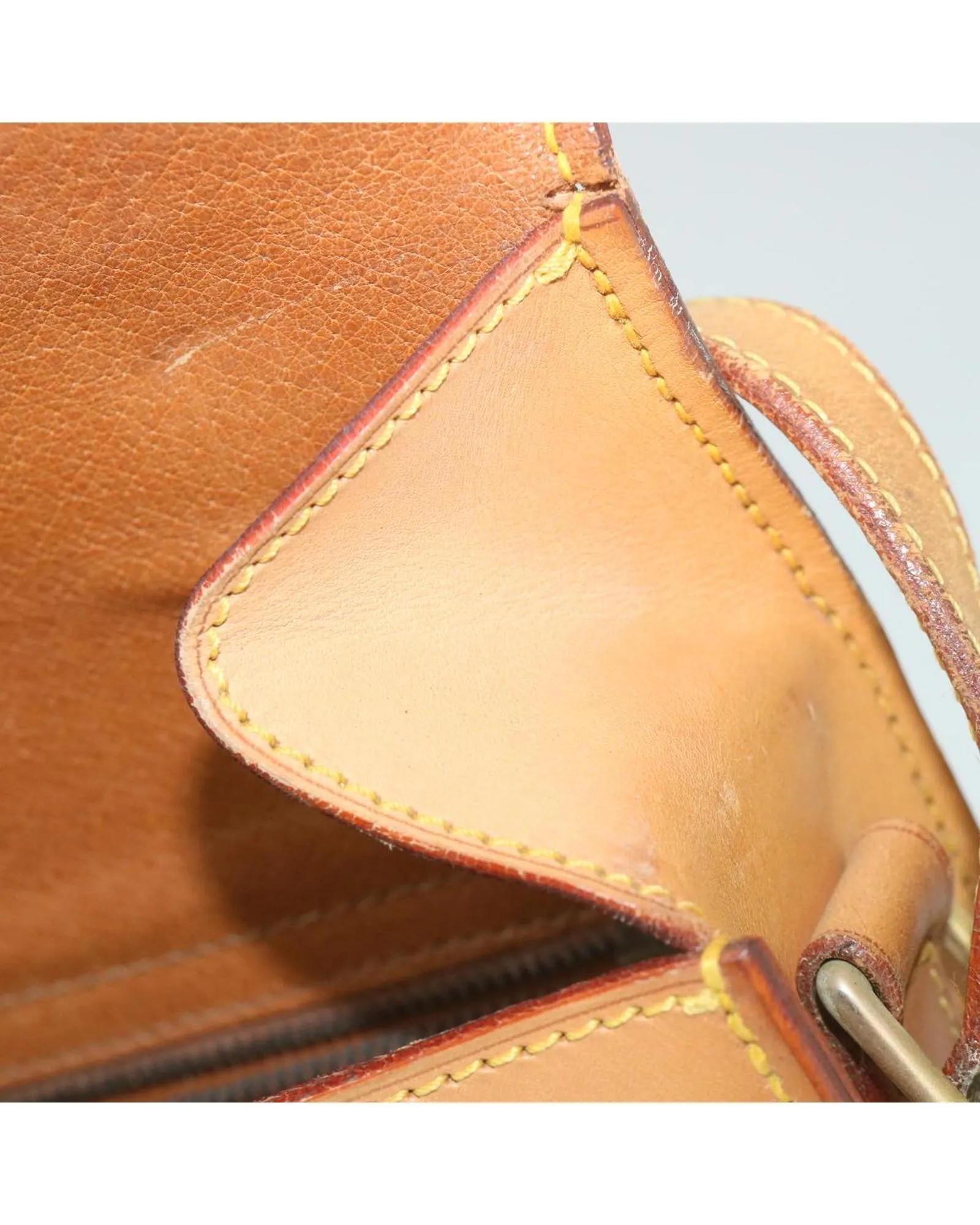 Beige Nomad Shoulder Bag GM