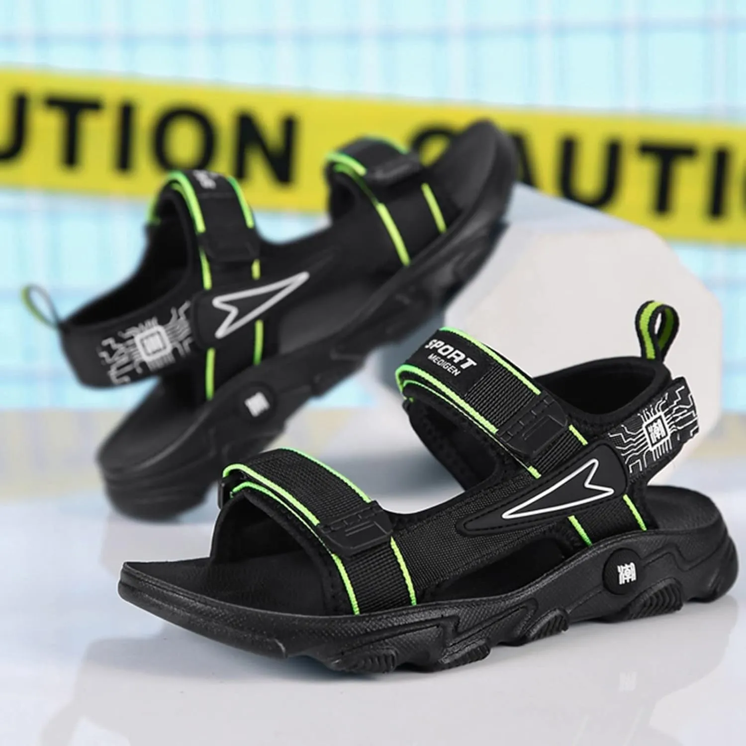 Boys Girls Fashion Athletic Sports Sandals Kids Open-Toe Water Sandals Toddler Outdoor Shoes 2025 Hiking Sneakers