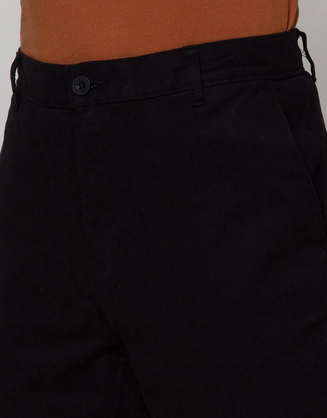 Details Celana Chinos Stretch Pria