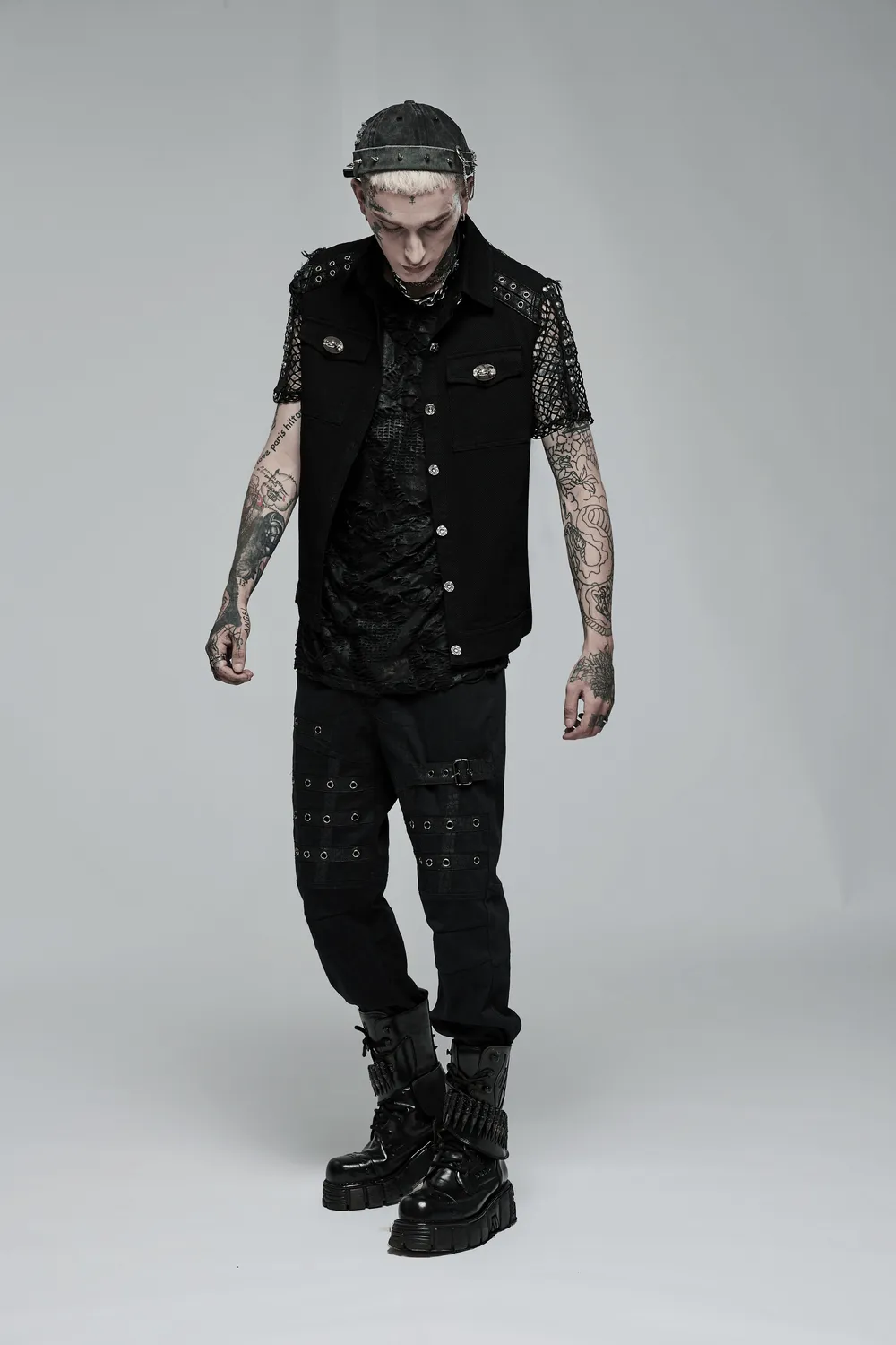 Edgy Punk Sleeveless Twill Vest with Metal Accents
