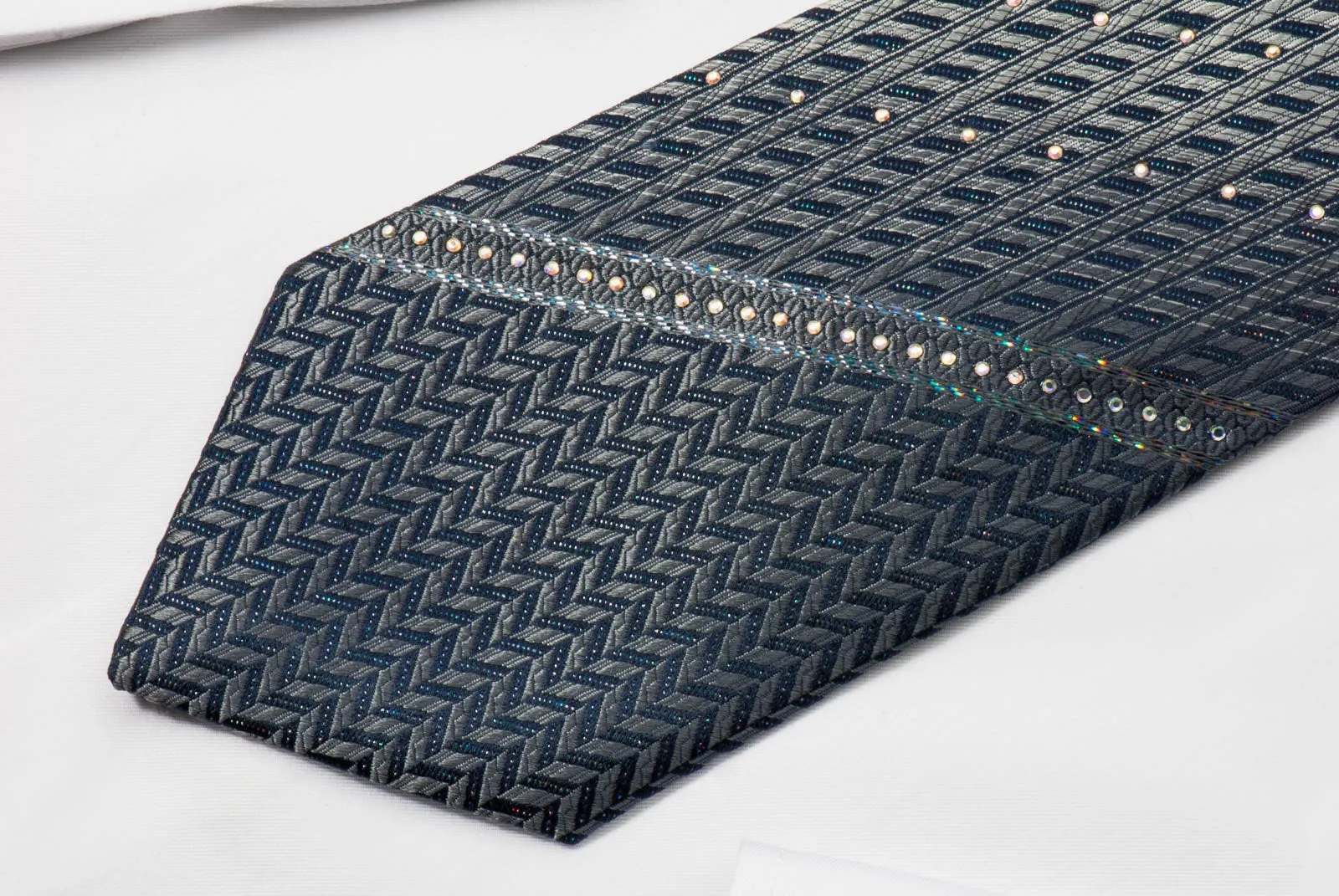 Grand Jour Men's Silk Rhinestone Neck Tie Gold Silver Herringbone With Silver Sparkles