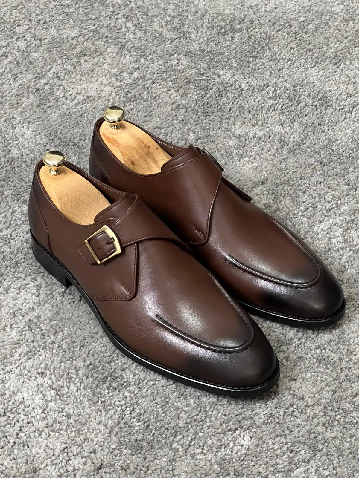 Luxe Special Edition Buckle Detailed Brown Classic Loafer