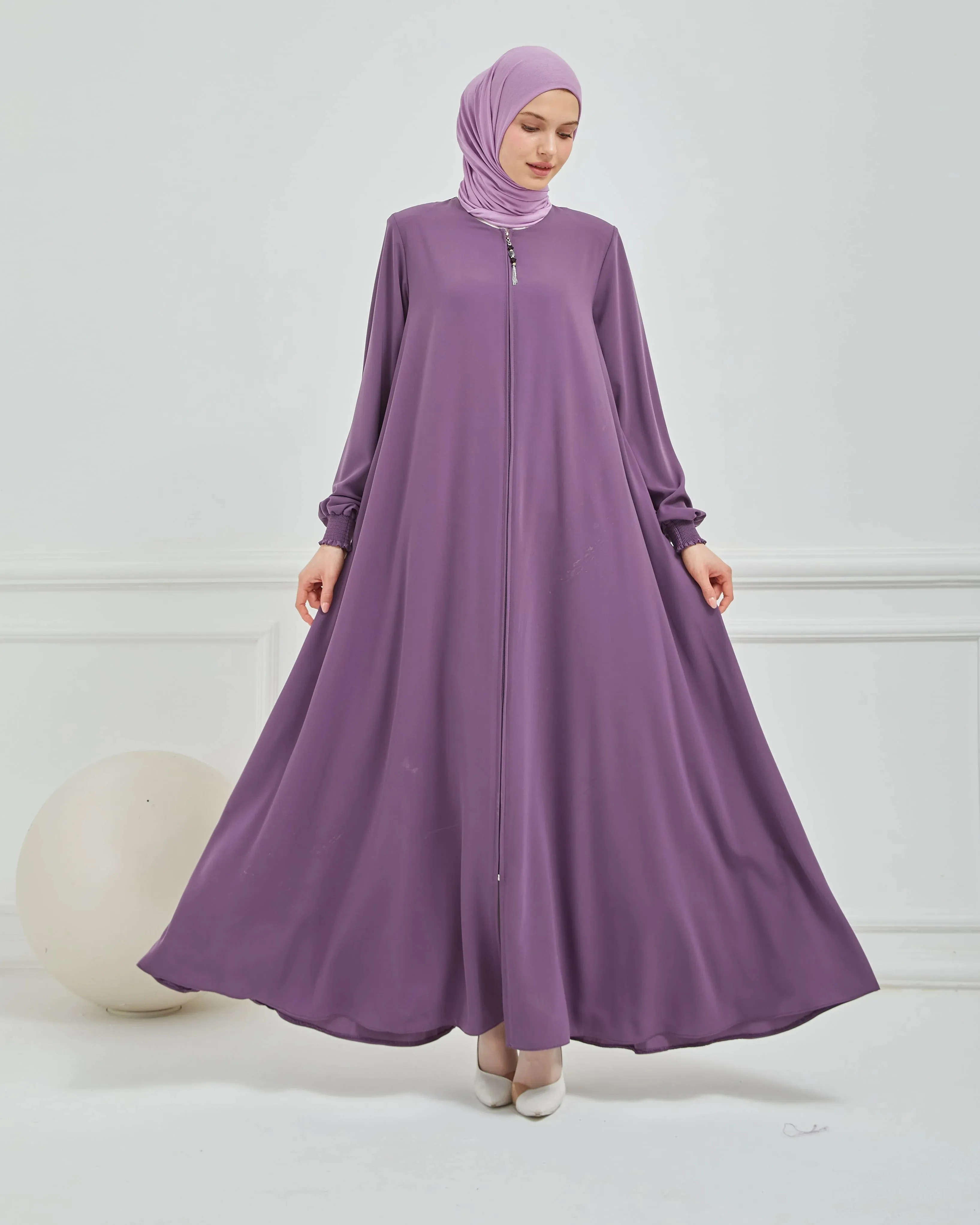 Madiha Abaya