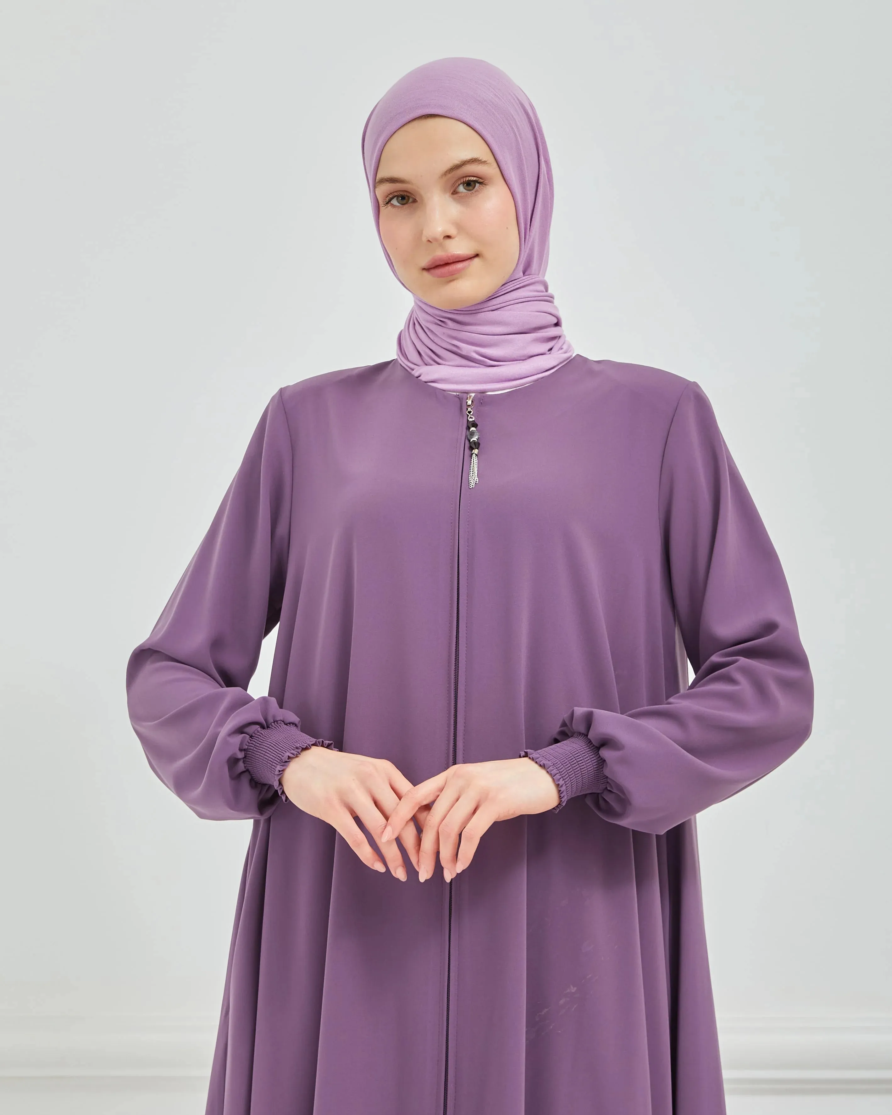 Madiha Abaya