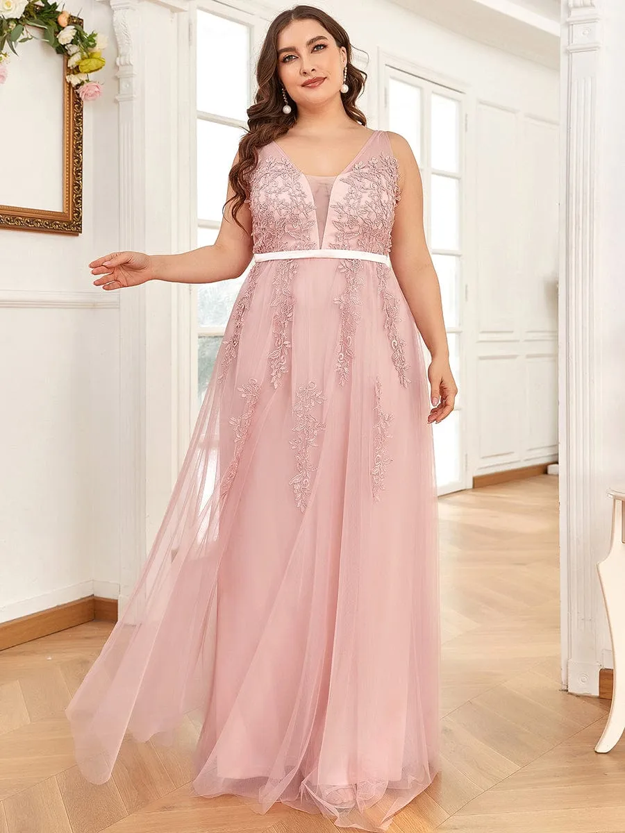 Plus Size Elegant Sleeveless Applique Flowy Tulle Evening Dress