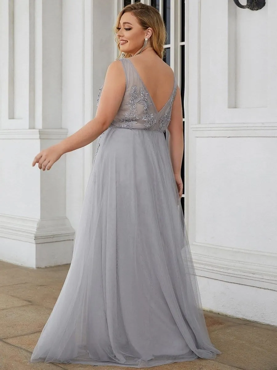 Plus Size Elegant Sleeveless Applique Flowy Tulle Evening Dress