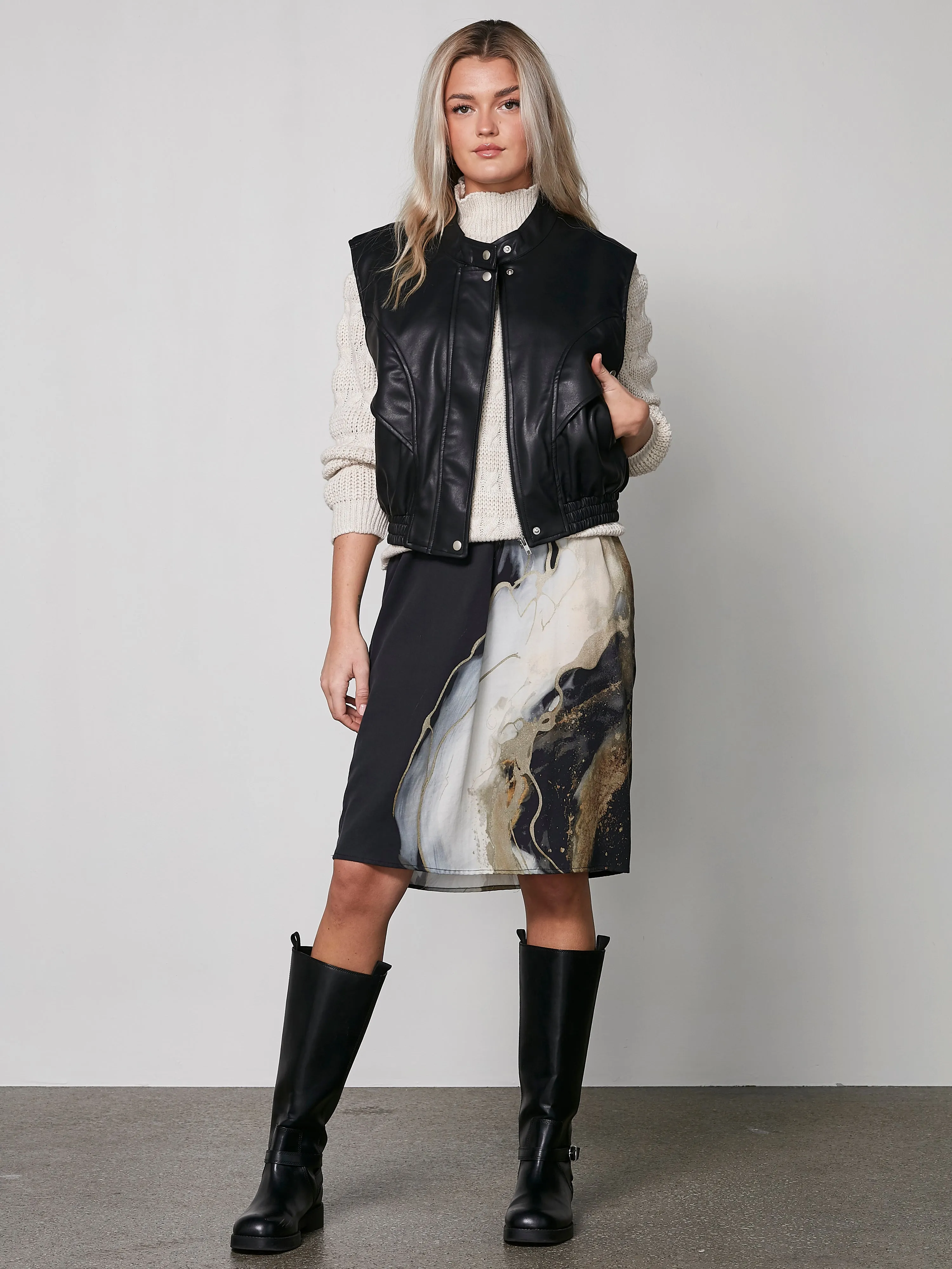 YETTE vest - Svart